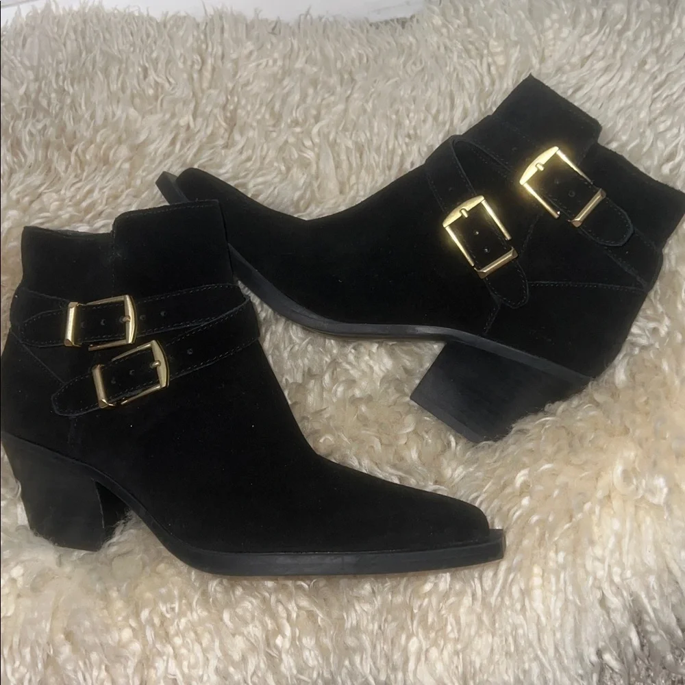 DOLCE VITA RAYNER SUEDE HEELED SUEDE BOOTIE - Picture 7 of 10